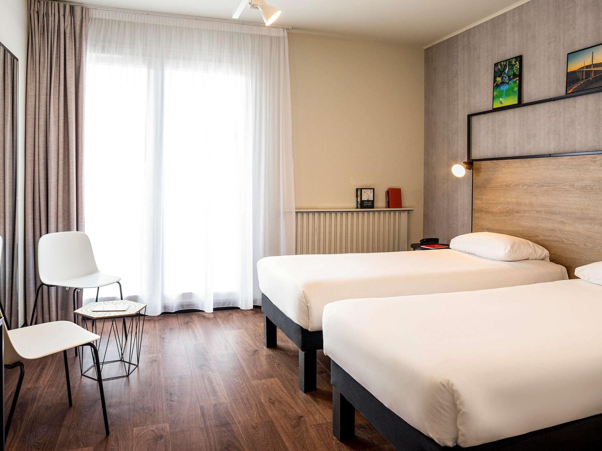 Ibis Centre Millau Hotel Екстериор снимка